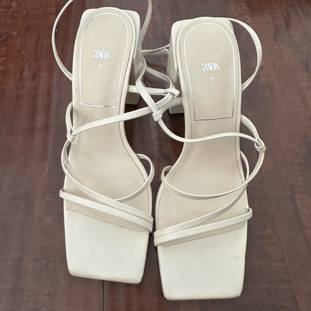 Zara Women's Square Toe Cream Nude Block Strappy Sandal Heels - Picture 2 of 9